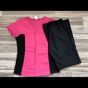 Women’s Cherokee flexibles scrub top and bottom